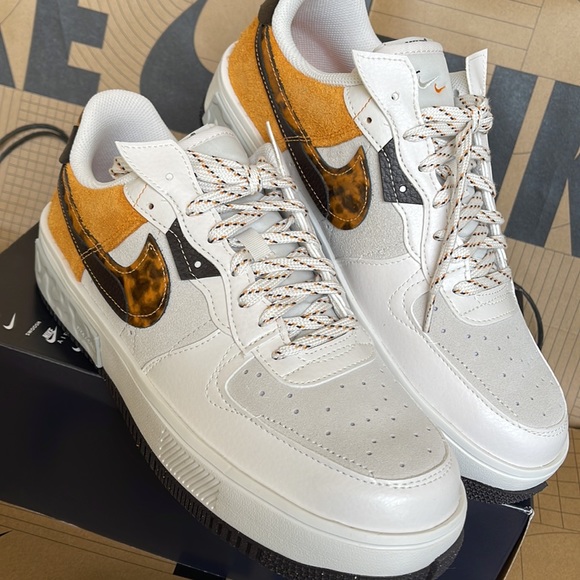 Nike Air Force 1 FONTANKA WMNS Phantom/Light Curry - Picture 8 of 16
